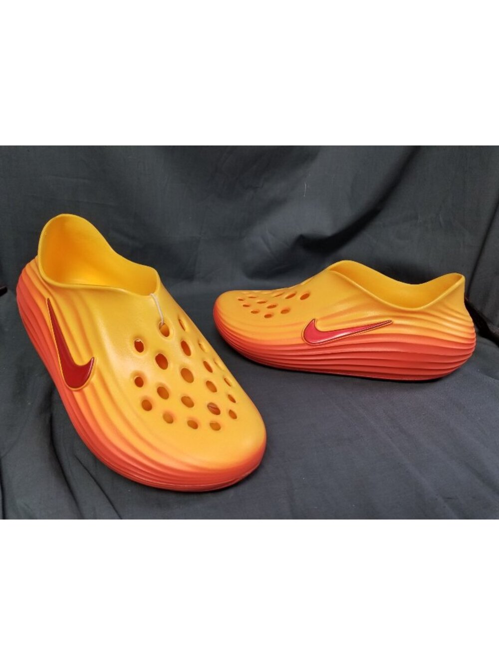 Nike ReactX Rejuven8 Gold Orange HV5060 700 Men's Size 8 NEW W/TAGS & NO BOX!